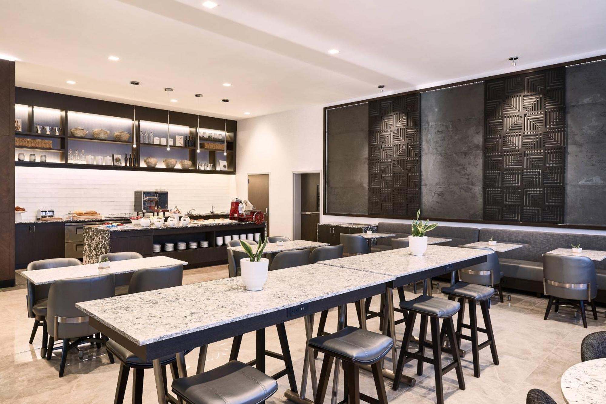 Ac Hotel By Marriott ברידג'ווטר מראה חיצוני תמונה